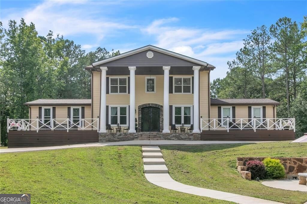 Property Photo: 5477 Dukes Road GA 30135