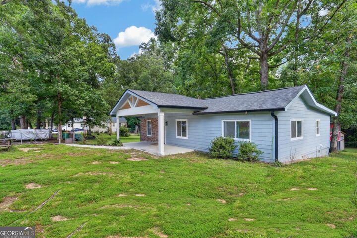 Property Photo: 1374 Shangrila Circle GA 30296