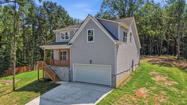 Property Photo: 103 Jamestown Road TN 37341