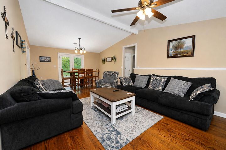 Property Photo: 1183 County Road 147 AL 35978