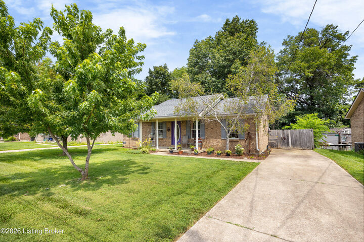 Property Photo: 108 Pittsburg St KY 40004