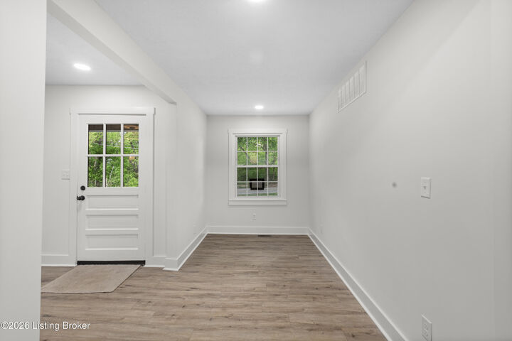 Property Photo:  16 Meadowbrook Dr  KY 40601 
