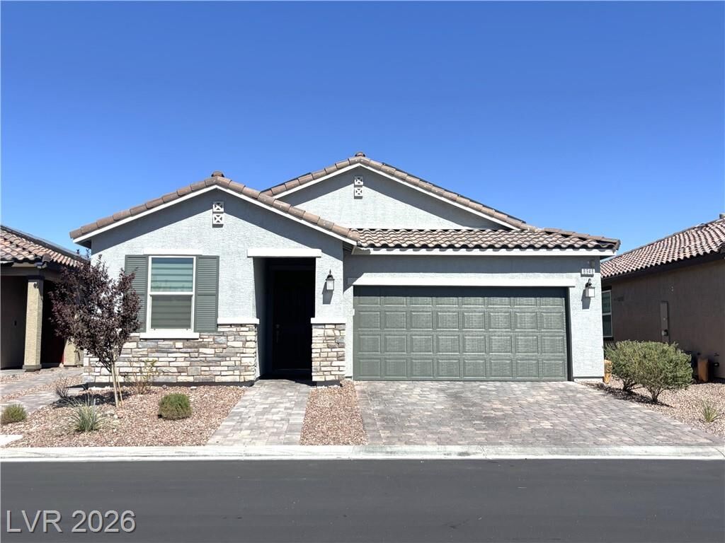 Property Photo: 8948 Marigold Creek Street NV 89113