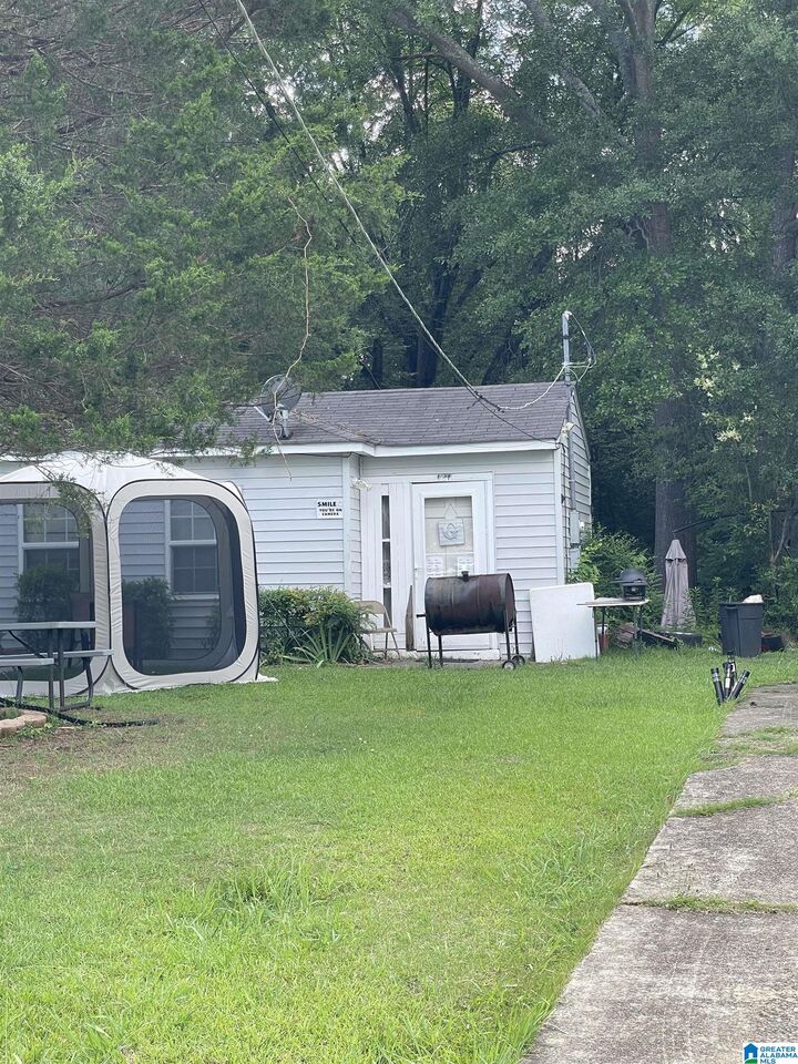 Property Photo: 121 Houston Drive AL 35020