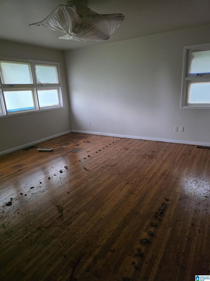 Property Photo:  956 Reedwood Lane  AL 35235 