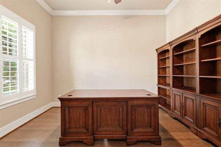 Property Photo: 5107 Galahad Court TX 77459
