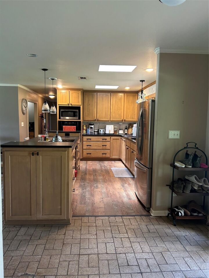Property Photo: 10588 Fm 227 E TX 75844