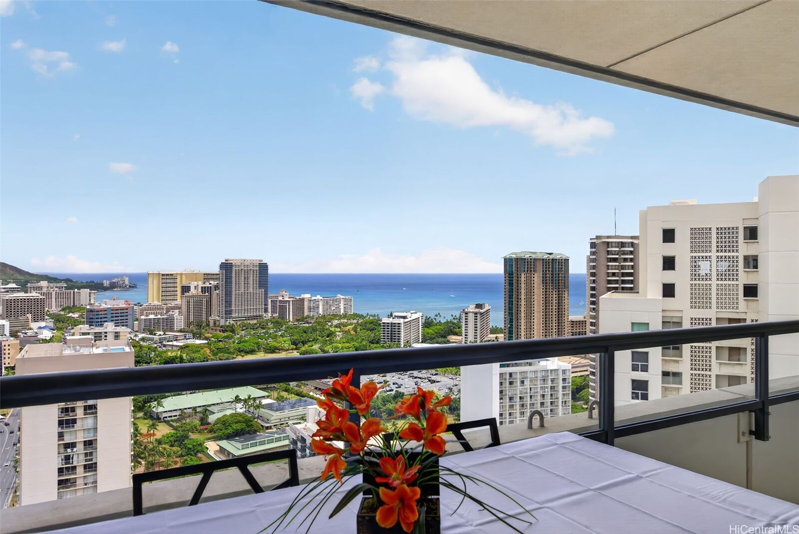 Property Photo: 1837 Kalakaua Avenue 3503 HI 96815