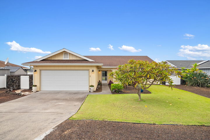 Property Photo:  73-4356 Waipahe St  HI 96740 