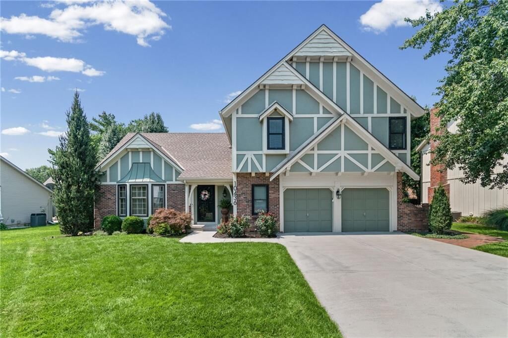 Property Photo:  10436 Flint Street  KS 66214 