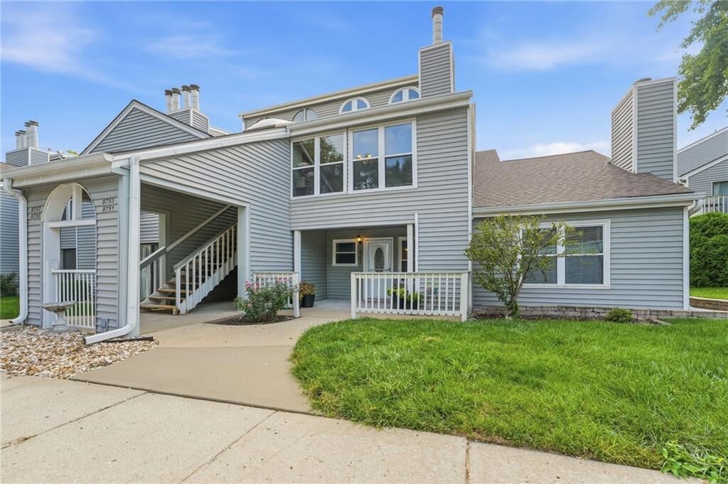 Property Photo:  8751 W 106th Terrace  KS 66212 