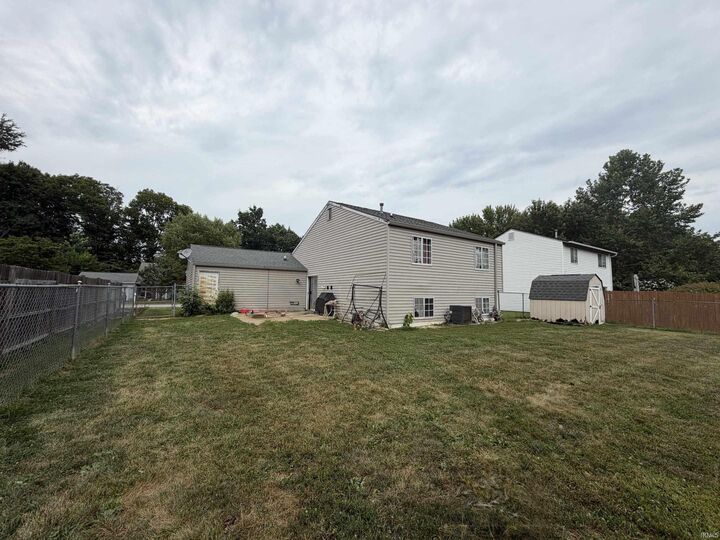 Property Photo: 3419 W Fox Trail Court IN 47403-4159