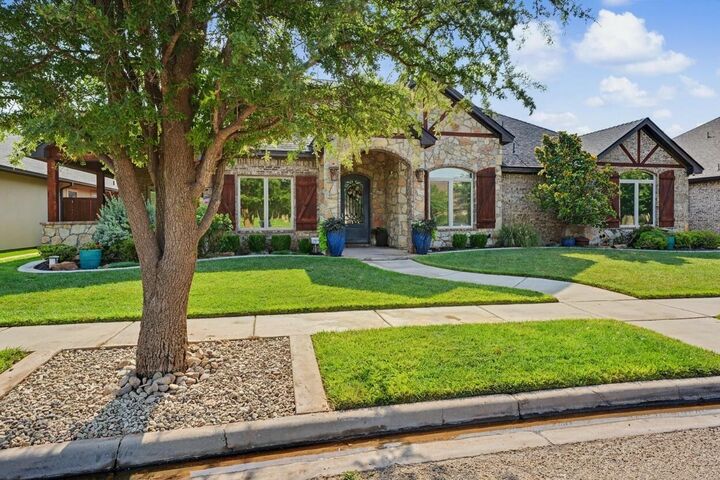 Property Photo: 9003 Juneau Avenue TX 79424