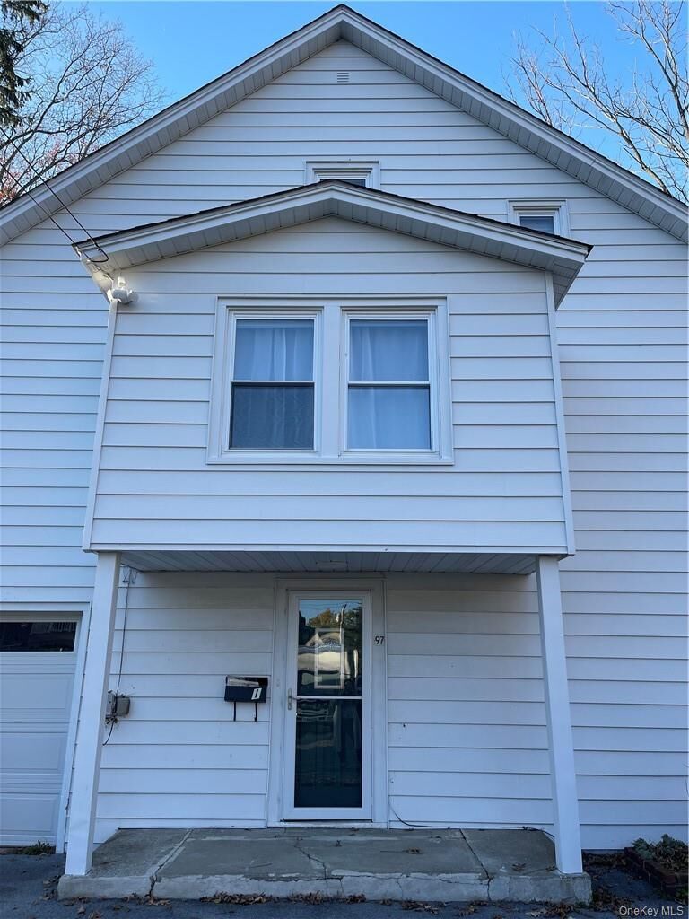 Property Photo:  97 Murray Avenue 1  NY 10924 