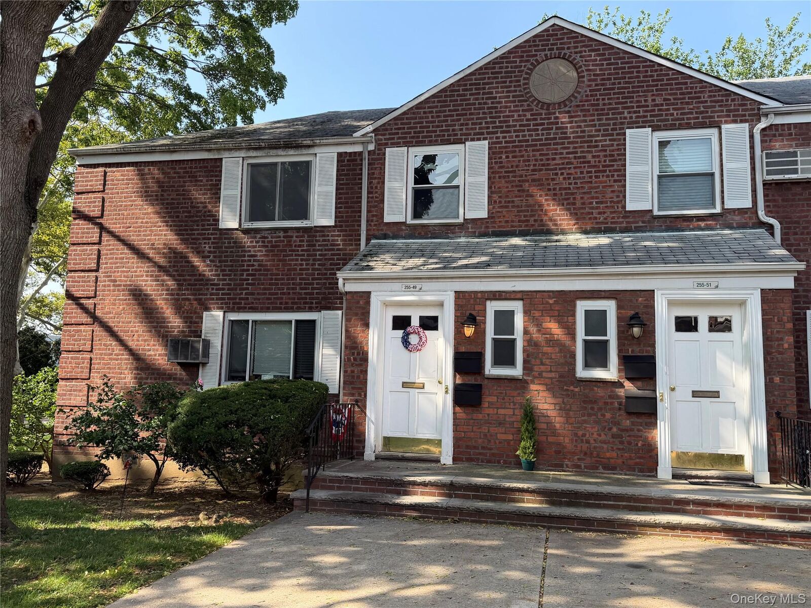 Property Photo: 255-49 75th Avenue 2nd Floor NY 11004