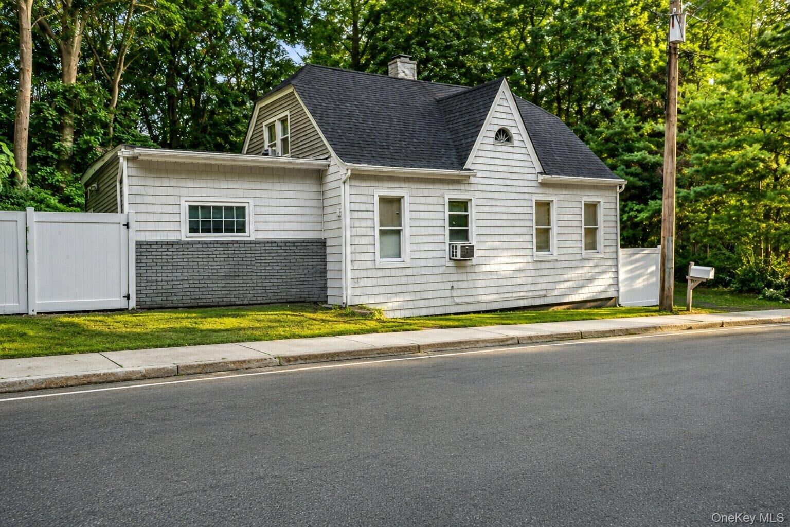 Property Photo: 864 Fort Salonga Road NY 11768