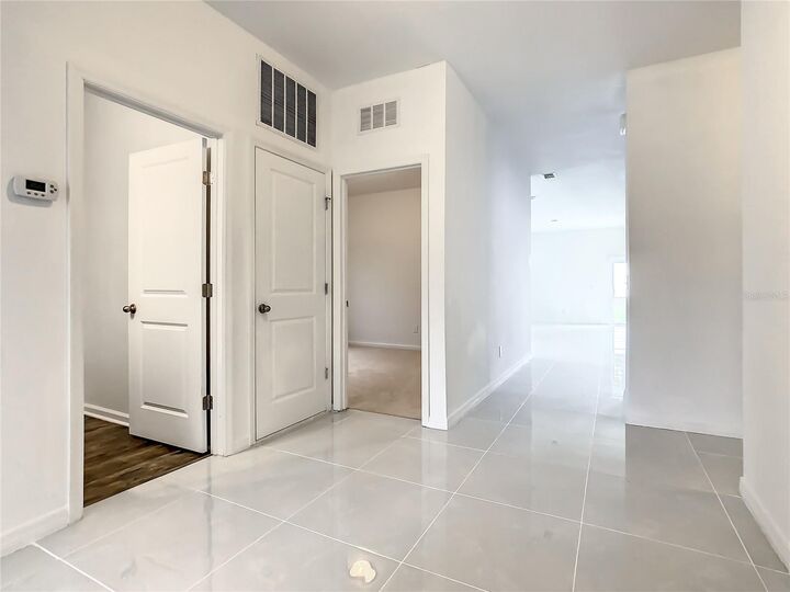 Property Photo: 1025 Margot Lane FL 33853