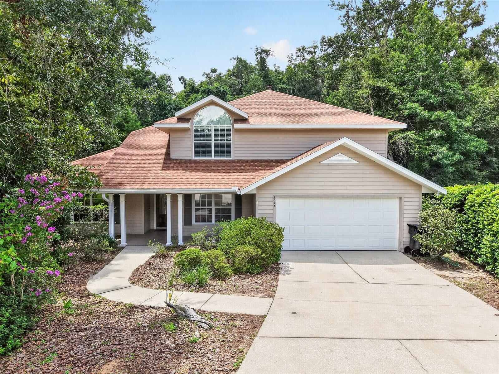Property Photo: 5015 NW 71st Place FL 32653