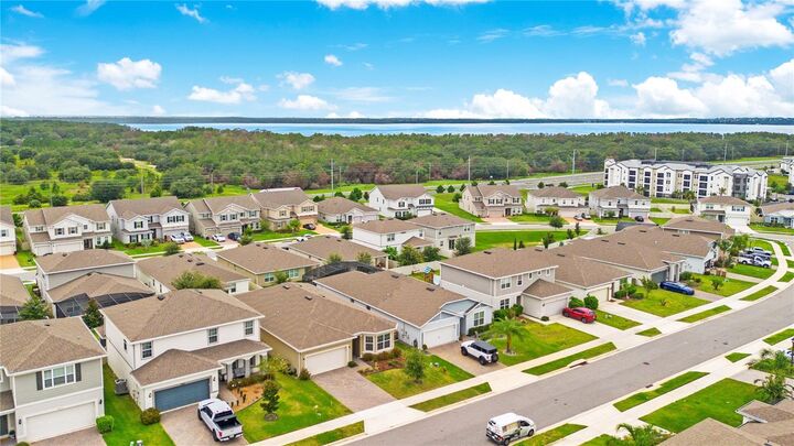 Property Photo:  7635 Taormina Way  FL 34714 