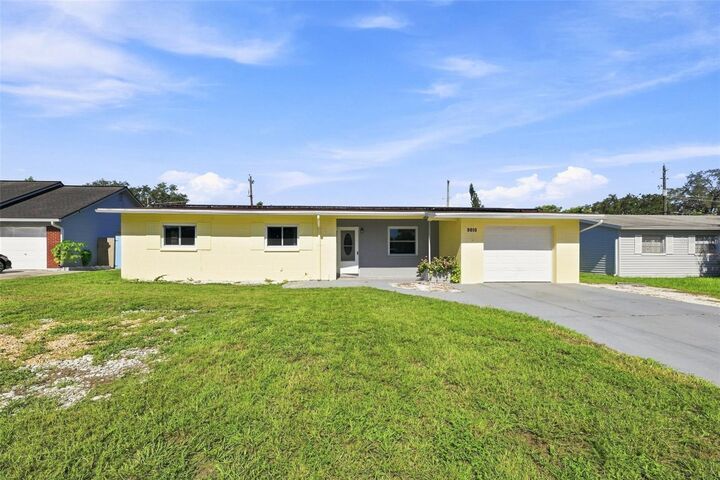 Property Photo:  9810 N 54th Street  FL 33617 