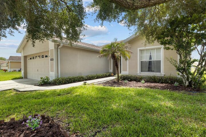 Property Photo: 3833 Whistlewood Circle FL 33811