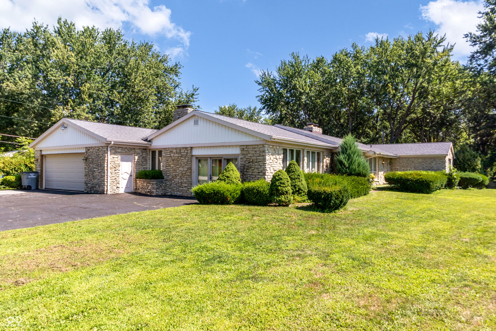 Property Photo: 5904 Yale Boulevard IN 46902