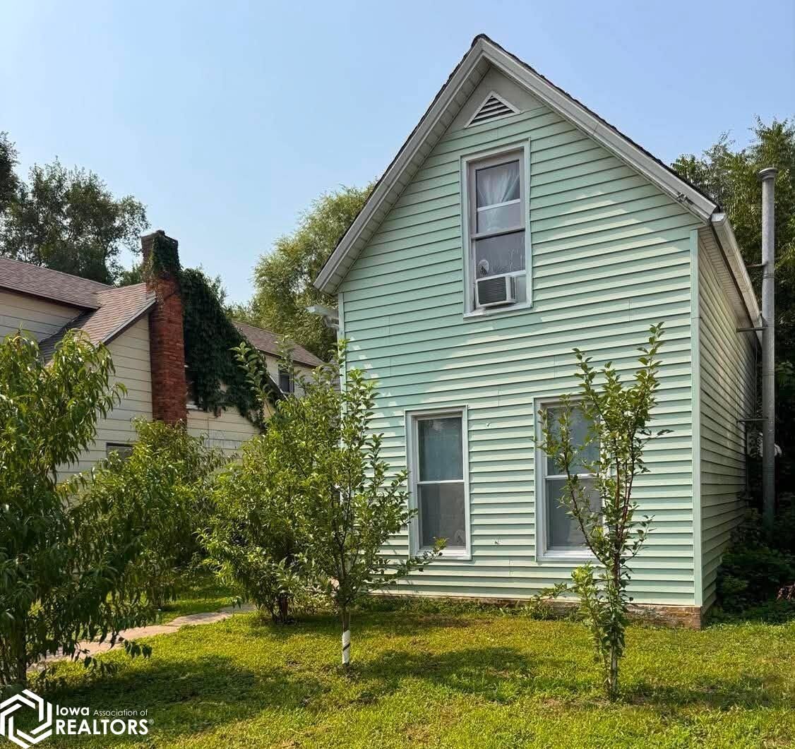 Property Photo:  1524 Concert Street  IA 52632 