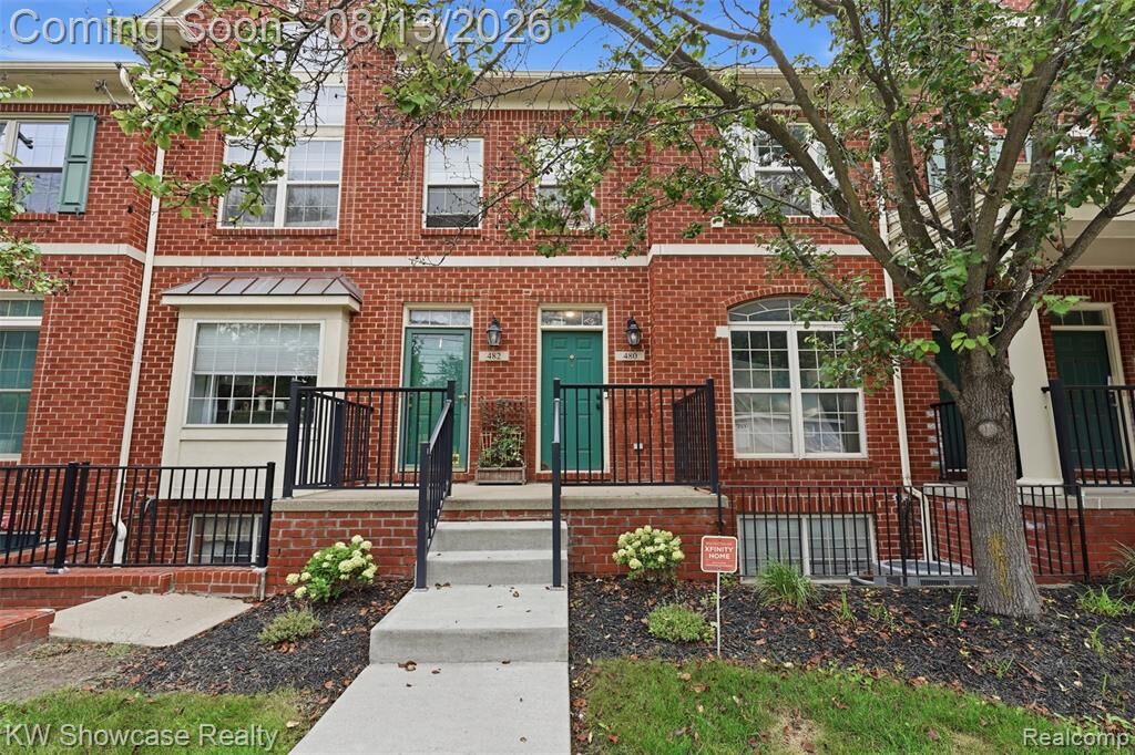 Property Photo: 480 Village Lane MI 48381 5103