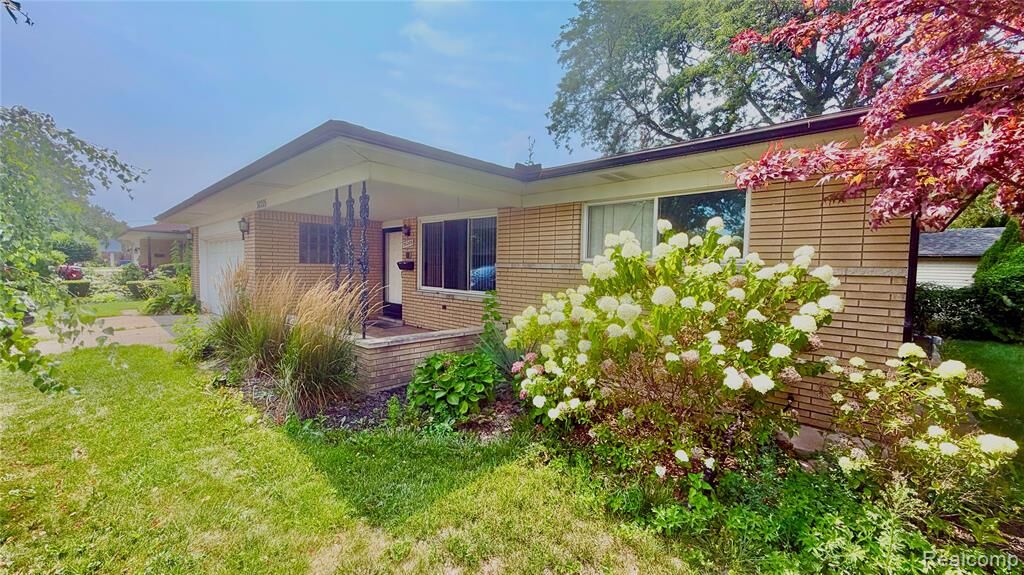 Property Photo: 30205 Austin Drive MI 48092 1896