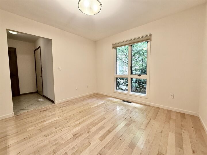 Property Photo: 1046 Greenhills Drive MI 48105-2722