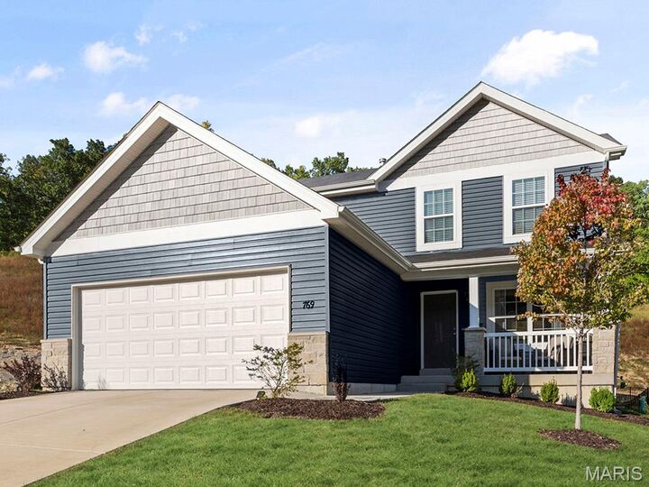 Property Photo:  2 Sterling At Walnut Hills  MO 65109 