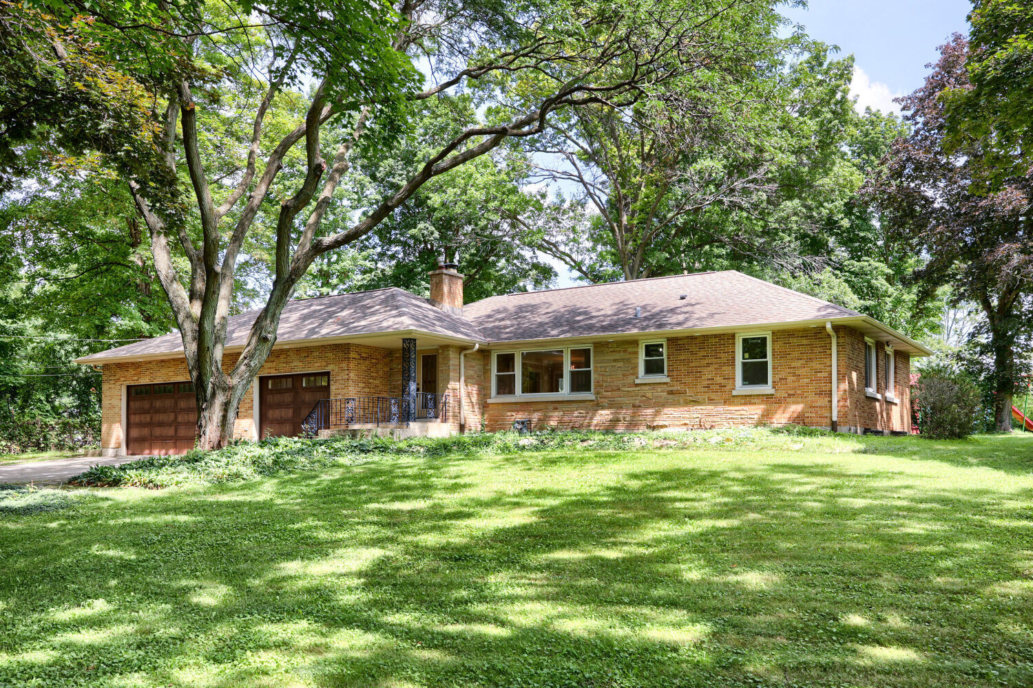 Property Photo: 28W470 Purnell Road IL 60185