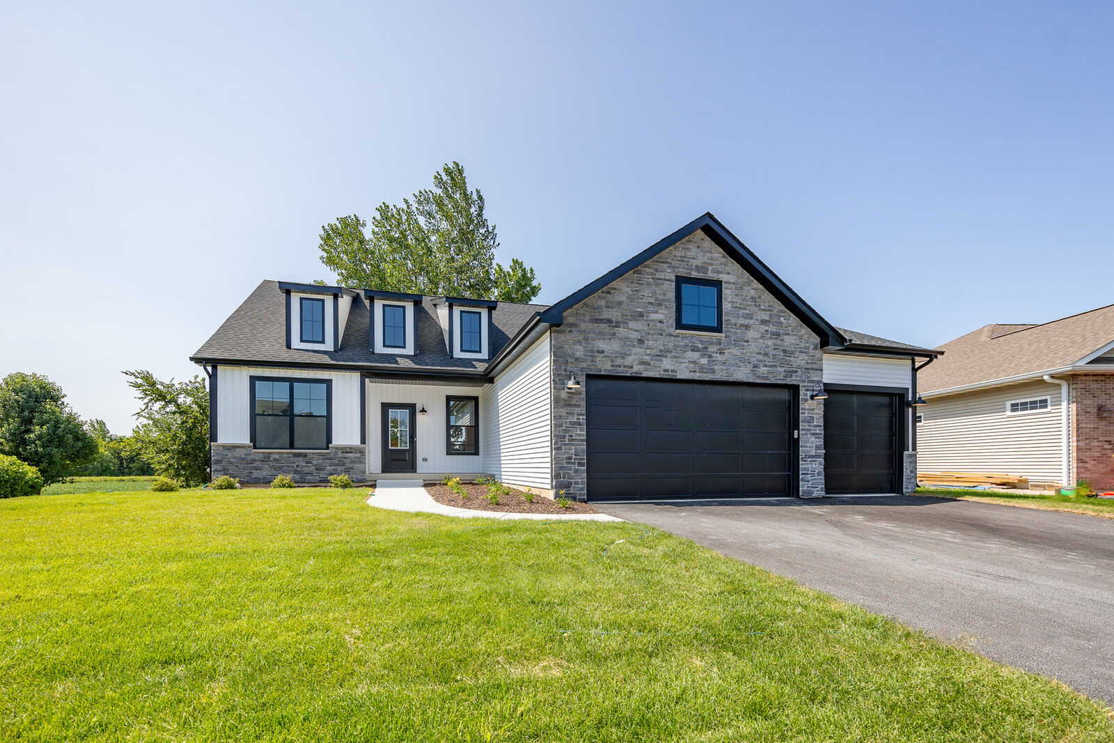 Property Photo: Lot 17 Joseph Court IA 52753