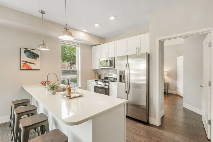 Property Photo:  101 W Liberty Street 415  IL 60010 