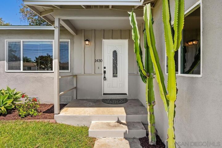 Property Photo:  1430 Marshall Street  CA 92054 