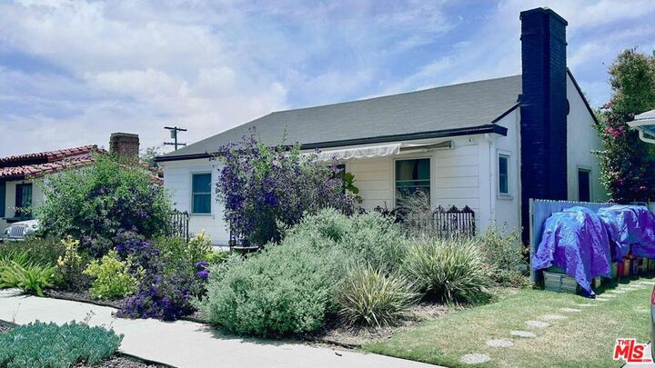 Property Photo:  3801 Sutro Avenue  CA 90008 
