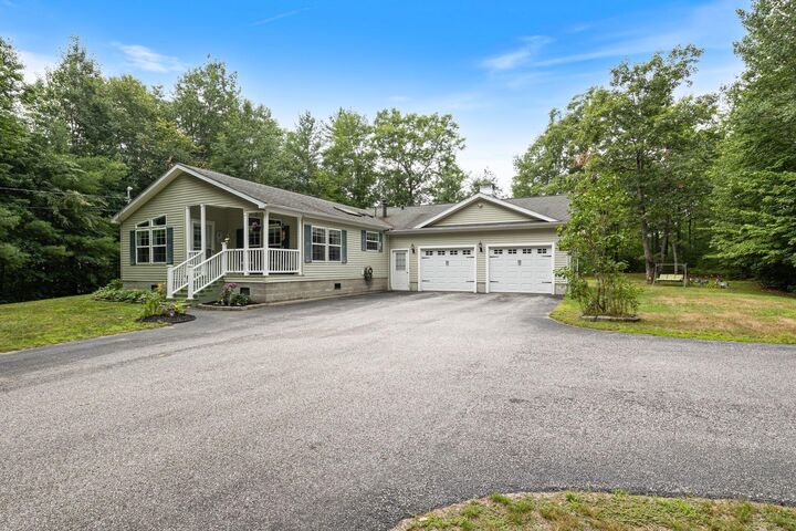 Property Photo: 99 Cooks Mills Road ME 04048