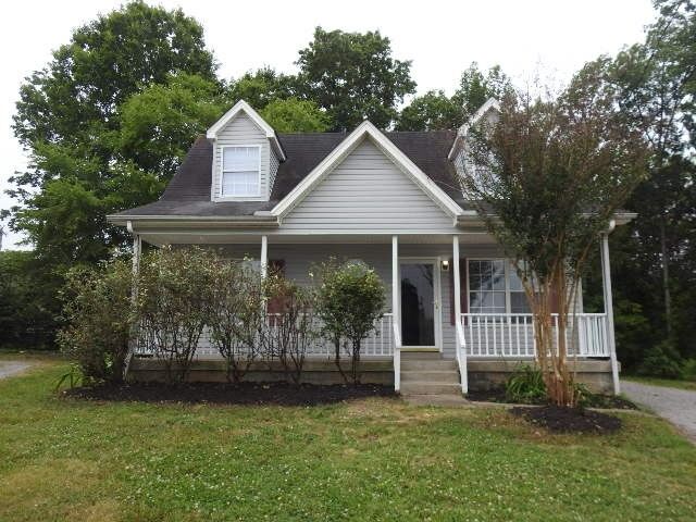 Property Photo: 805 Albin Ct TN 37086