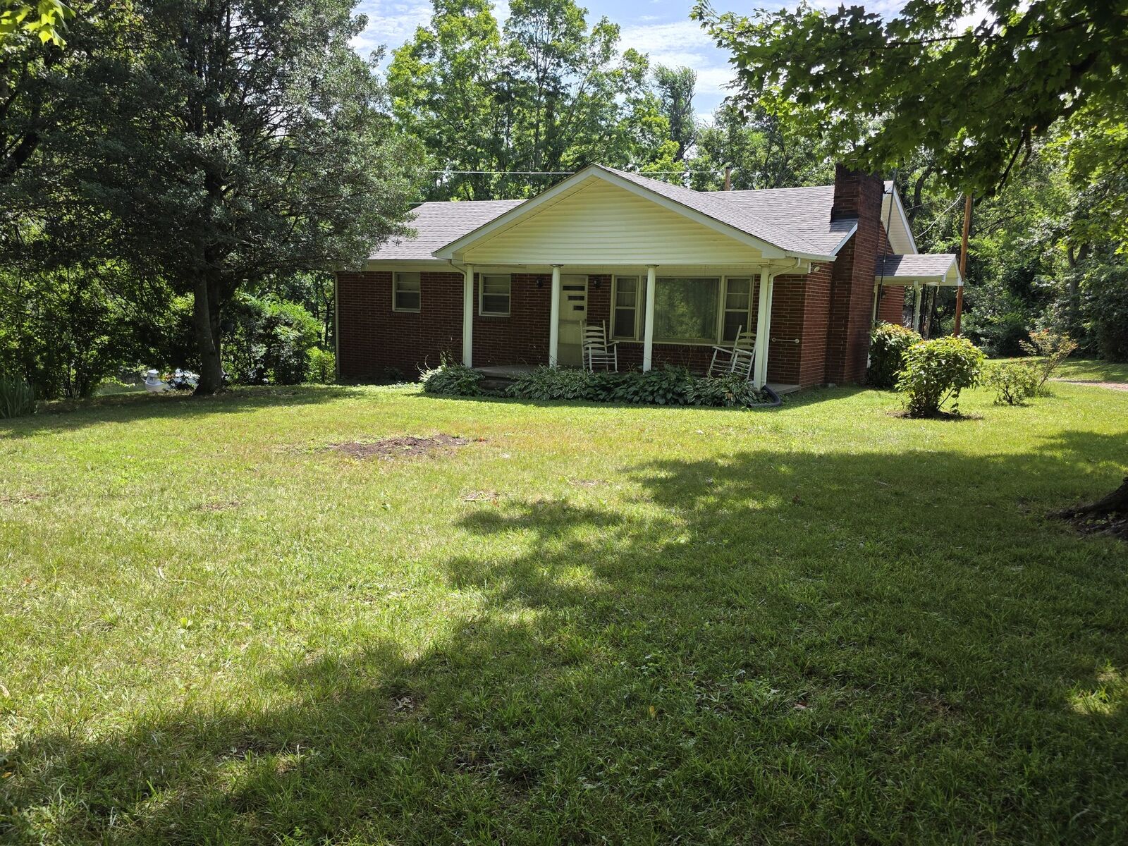 Property Photo: 1438 Rocky Mound Rd TN 37186
