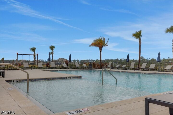 Property Photo:  16928 Cottontail Circle  FL 33982 