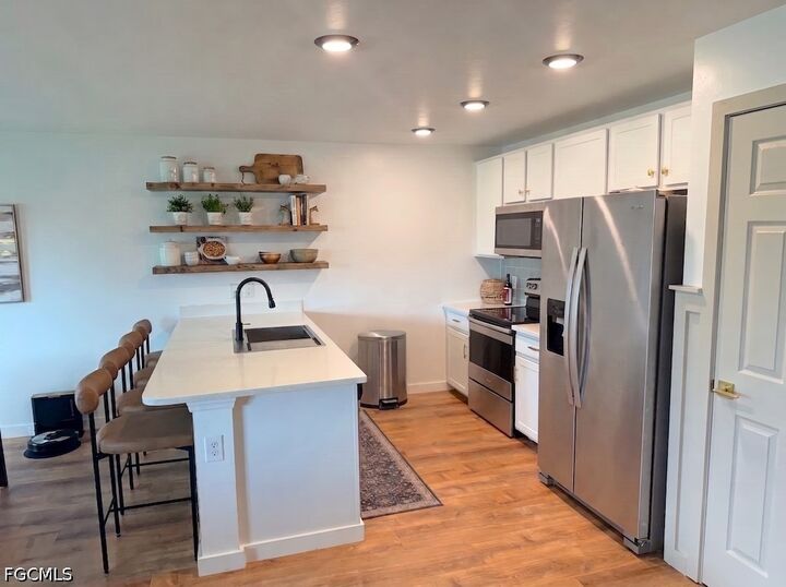 Property Photo:  3192 Estancia Lane  FL 33909 