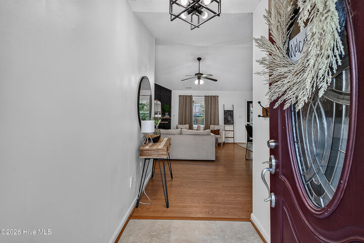 Property Photo: 122 Glenwood Drive NC 28539