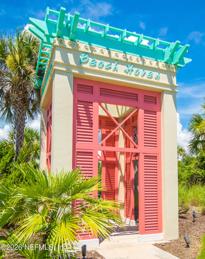 Property Photo: 46 Hidden Treasure Drive FL 32137