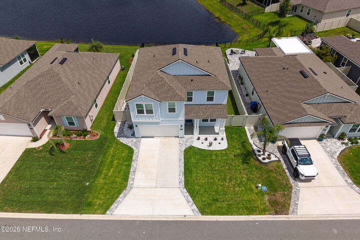 Property Photo: 60 Alagon Way FL 32084