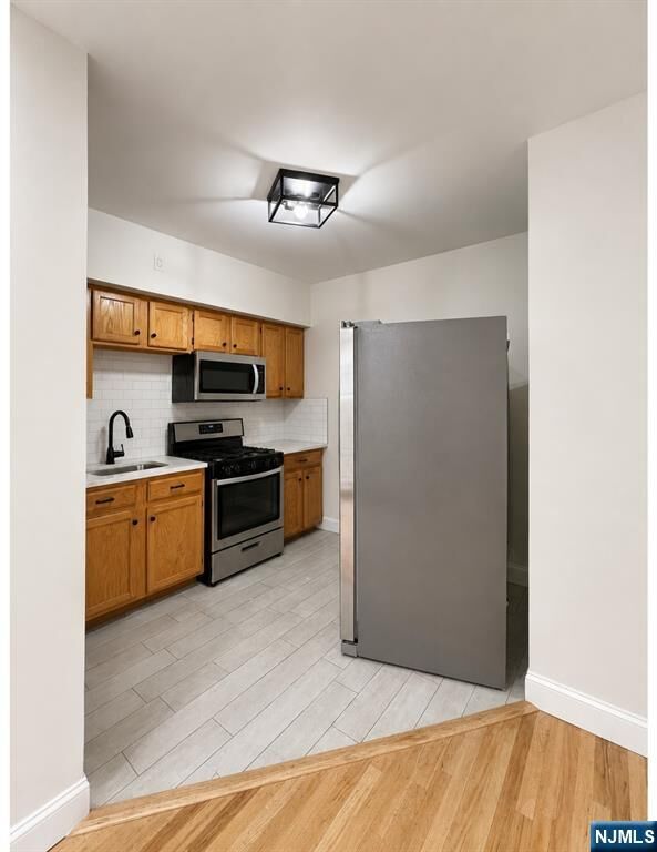 Property Photo:  675 Joralemon A2  NJ 07109 