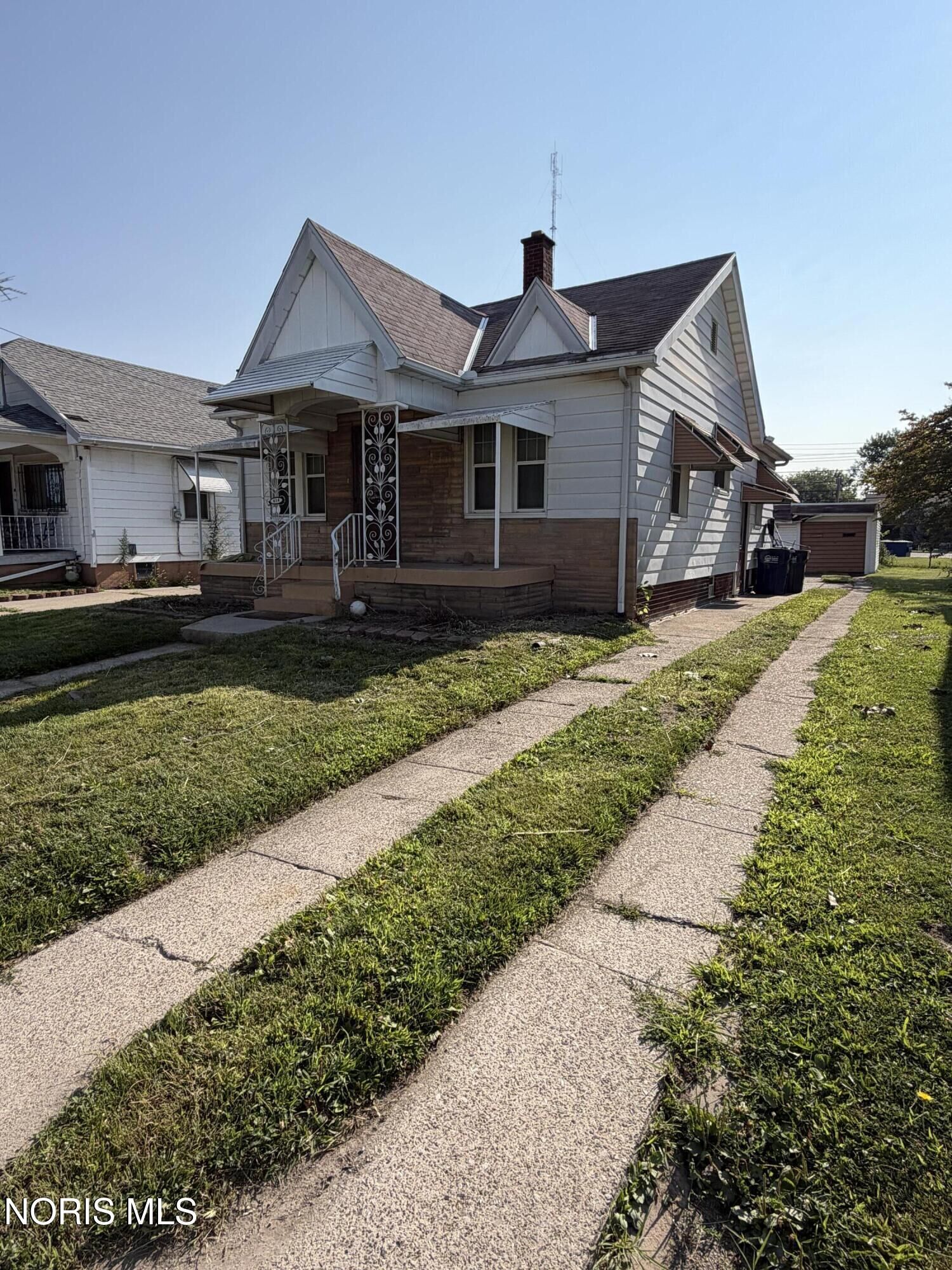 Property Photo: 614 Wamba Avenue OH 43607