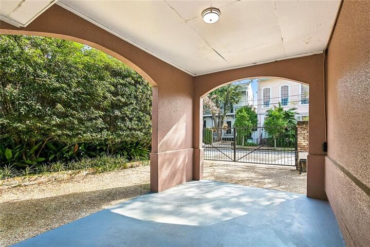 Property Photo:  1530 Seventh Street 1530  LA 70115 