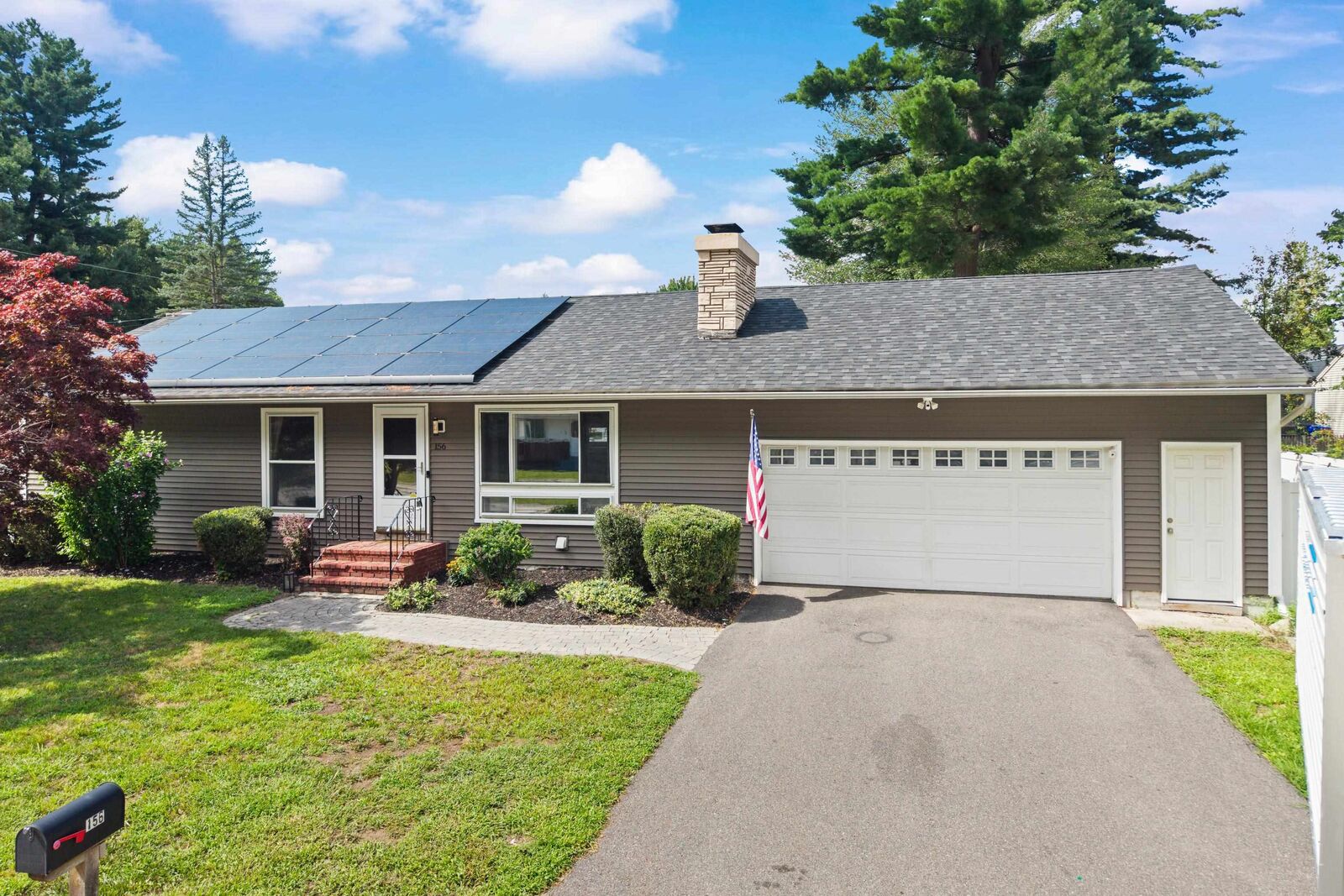 Property Photo:  156 Kenberma Street  NH 03103 