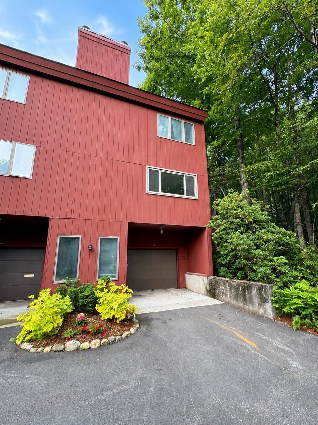 Property Photo:  9 Evergreen Lane  VT 05301 