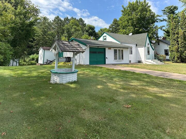Property Photo:  319 Pine Street S  MN 56359 